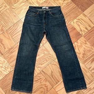 Levi’s 33x32 relaxed boot cut jeans